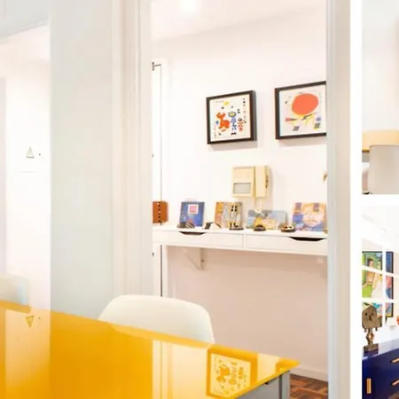 Apartment Charming Modern In