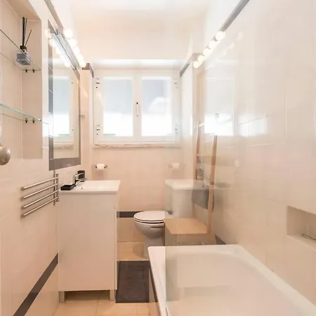 Charming Modern In * Lisbon